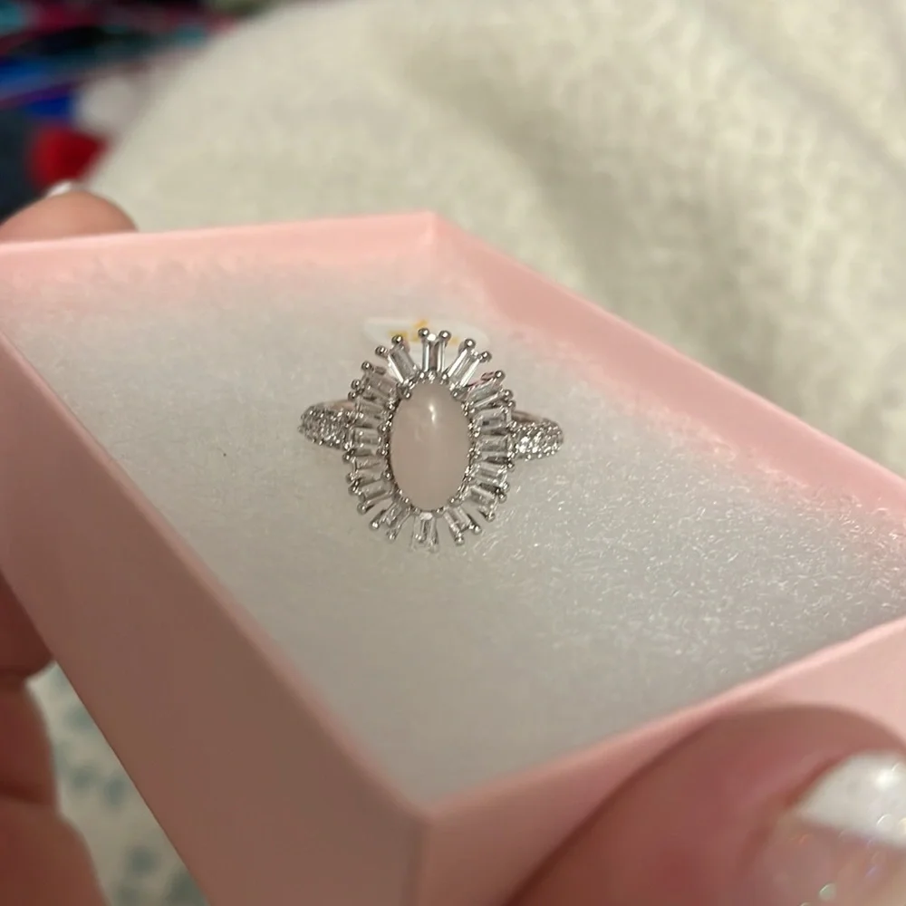 Bomb Party Genuine Rose Quartz Ring Size 7 - Picture 1 of 5